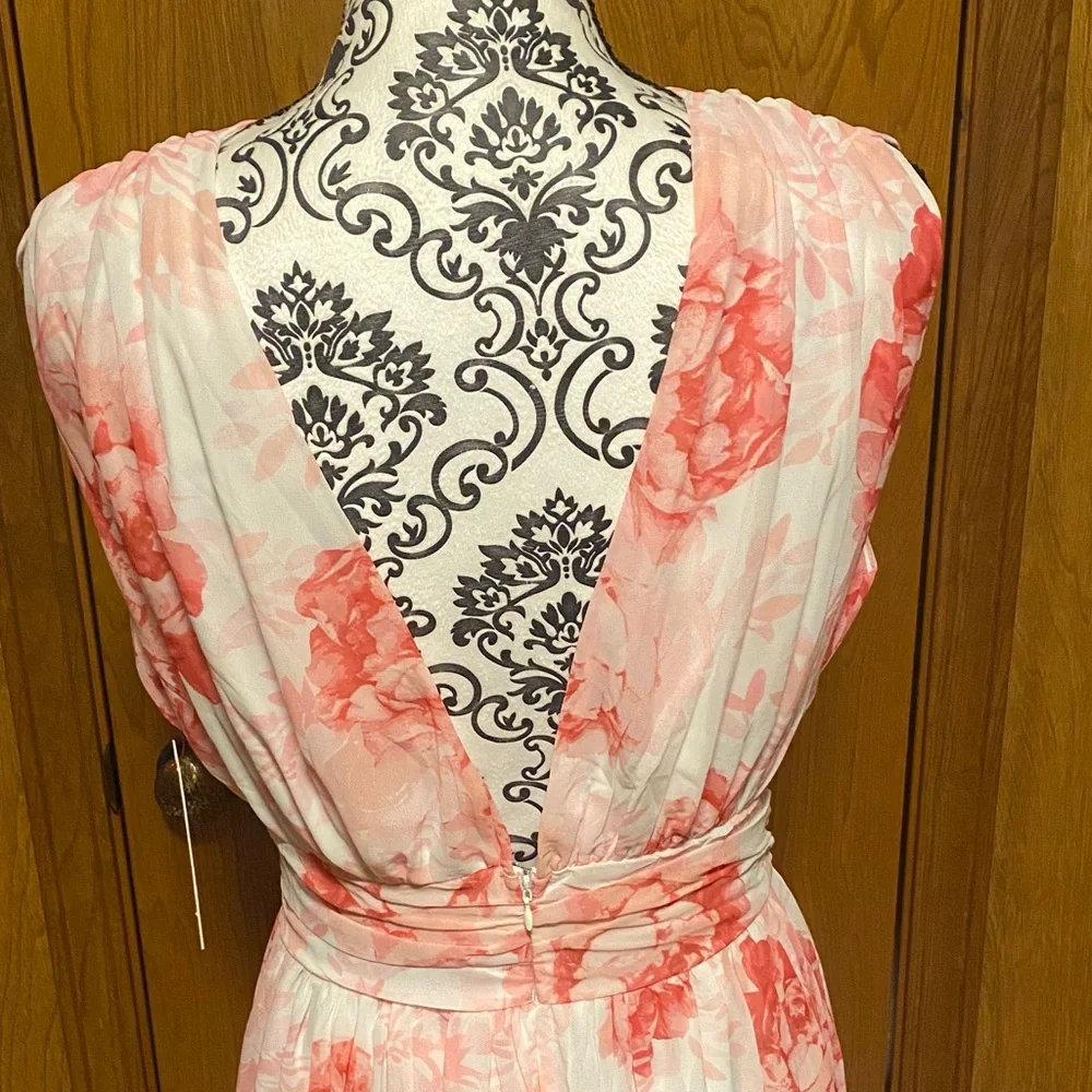Aura elegant formal
